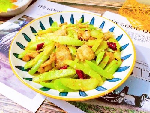 大雪时节,记得多吃此菜,鲜嫩营养又爽脆,让家人顺利度过寒冷天