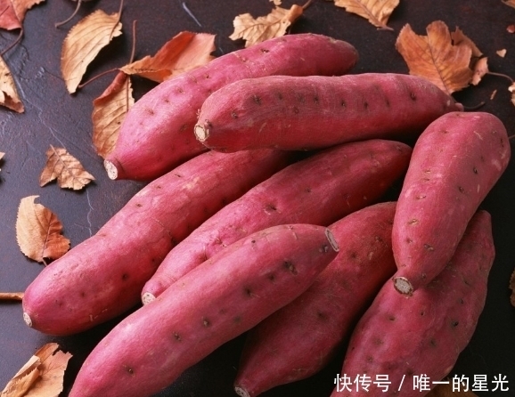 试试|红薯加上它,小肚子不鼓了,失眠好了,女人不想满脸色斑,可试试