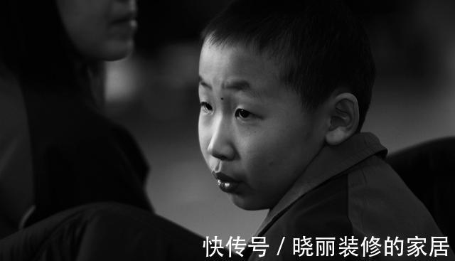 打印机|男孩写字堪比“打印机”,父母逢人就炫耀,反被邻居一言吓出冷汗