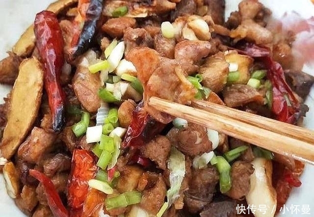 它是天然“雌激素”,女人常吃,皮肤粉嫩显年轻,40岁还是少女脸