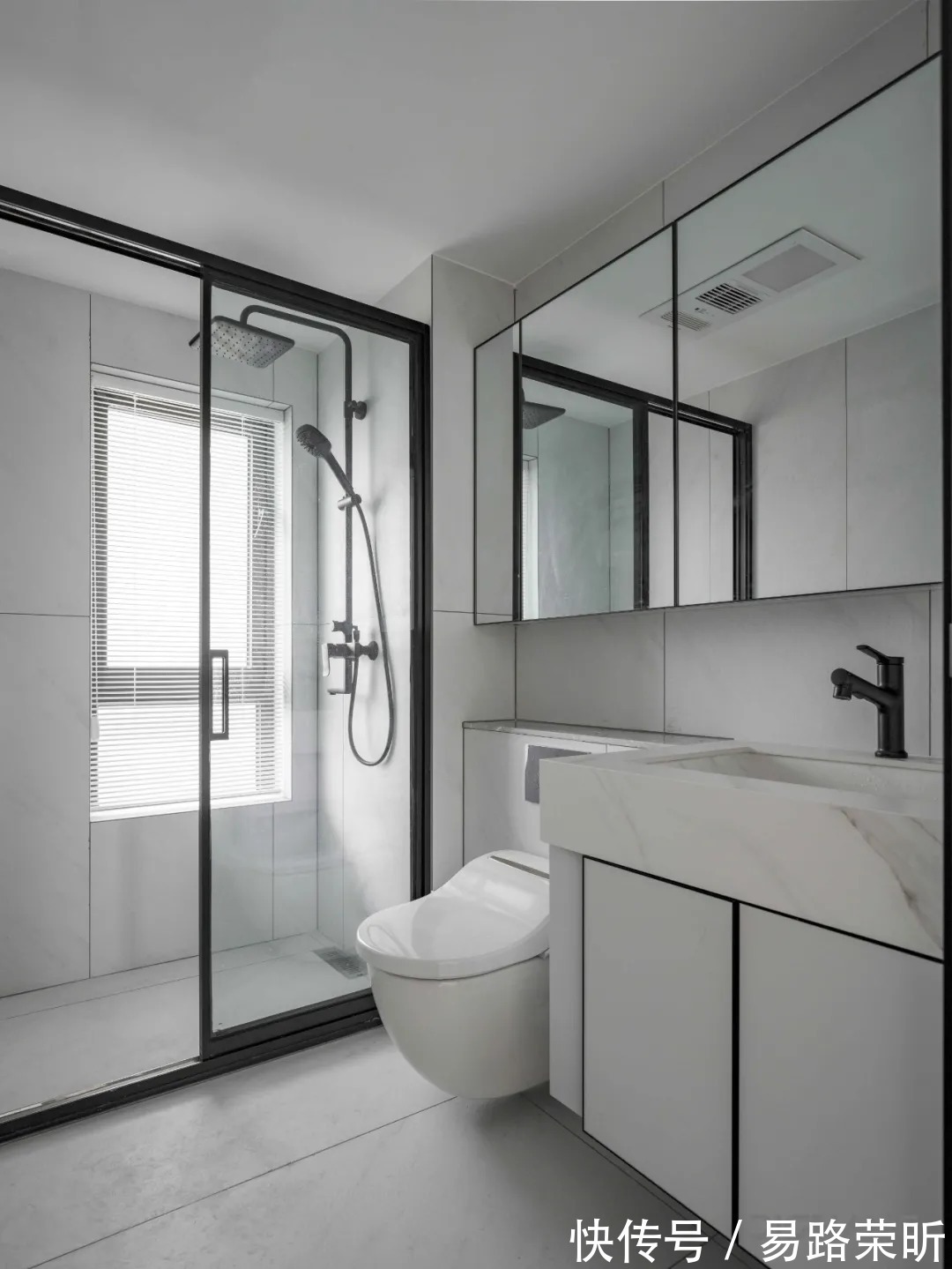 干湿分区|118㎡现代简约风三居，月球元素的运用、太空舱书房的设计，有趣