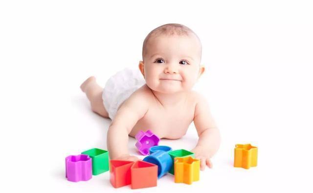 喂养|6个月是宝宝成长分水岭，宝妈要牢记5个关键点，孩子发育快人一步