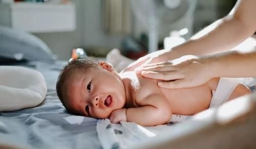 孕期|孕期准备待产包有门道,产妇、宝宝用品选择更明了,照着买不会错