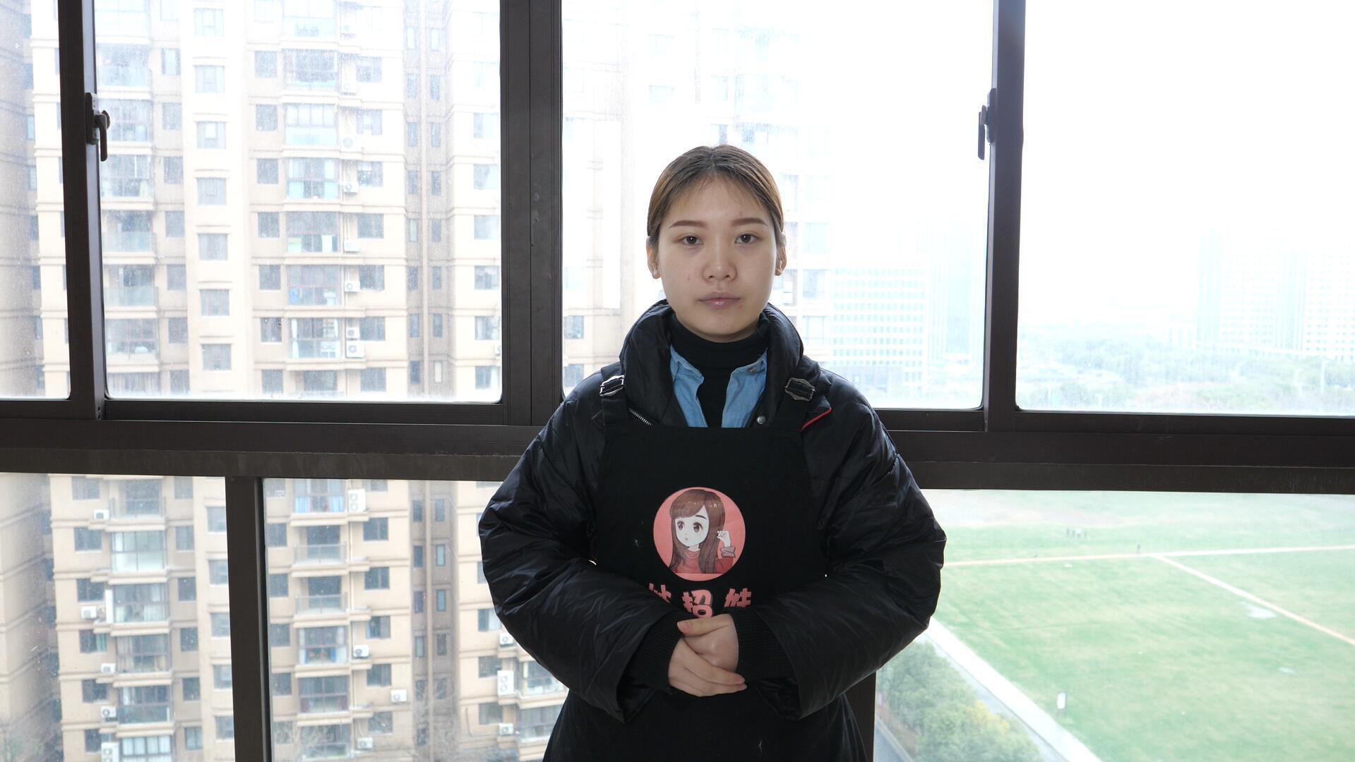 今天才知道，擦玻璃还有这么个窍门，不用一滴水，干净明亮没水渍