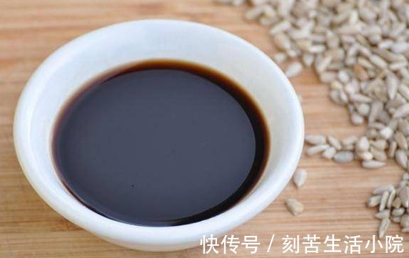 亚硝酸|转告亲人：厨房3种调料，是肝病“诱发剂”，生活中一定要少吃