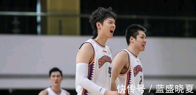 徐长锁|CCTV5直播!山东VS上海众志成城 徐长锁奇兵就位 王哲林或被吊打!