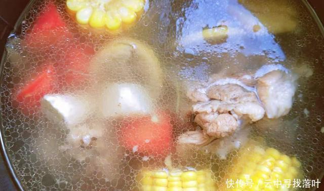 鲜美|小雪快到了,多喝1道汤,汤味鲜美,滋补暖胃,暖暖地度过冬天