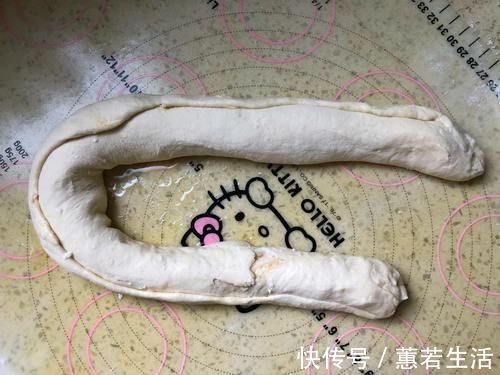 我家最爱的早餐,不发面不烫面,和点面就能做,吃着又软又香