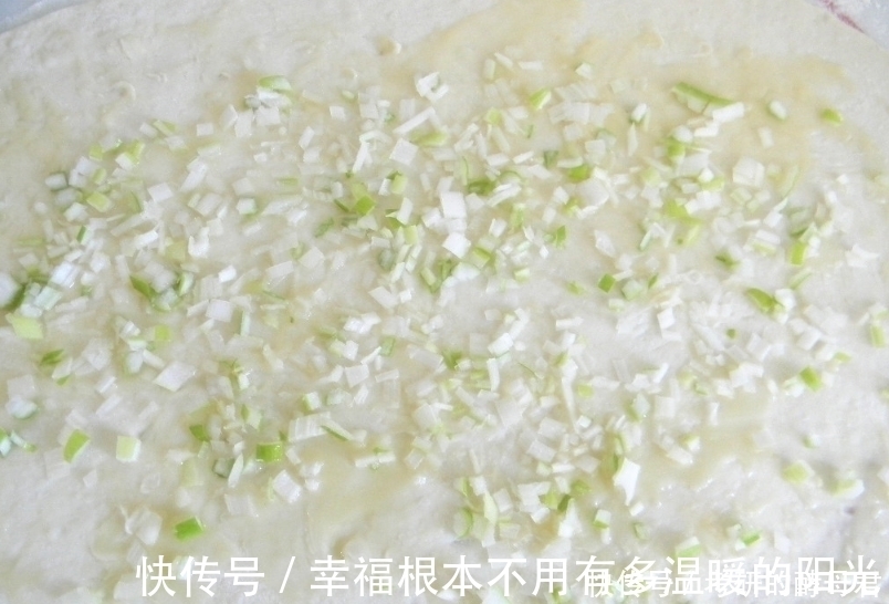 和面|烙饼又干又硬是和面用错了水，牢记3点，饼柔软筋道，放凉不硬