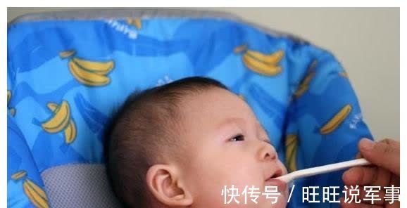 喝奶|宝宝早上醒来,先喝奶还是先吃饭?顺序对了,对宝宝的肠胃好