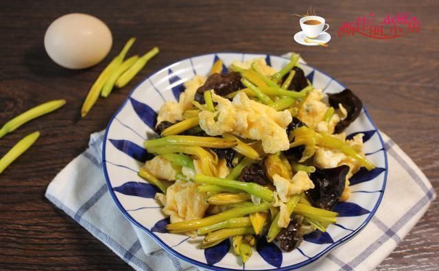 三伏天,我家晚餐不将就也从不点外卖,晚餐这么吃,花钱少吃得好