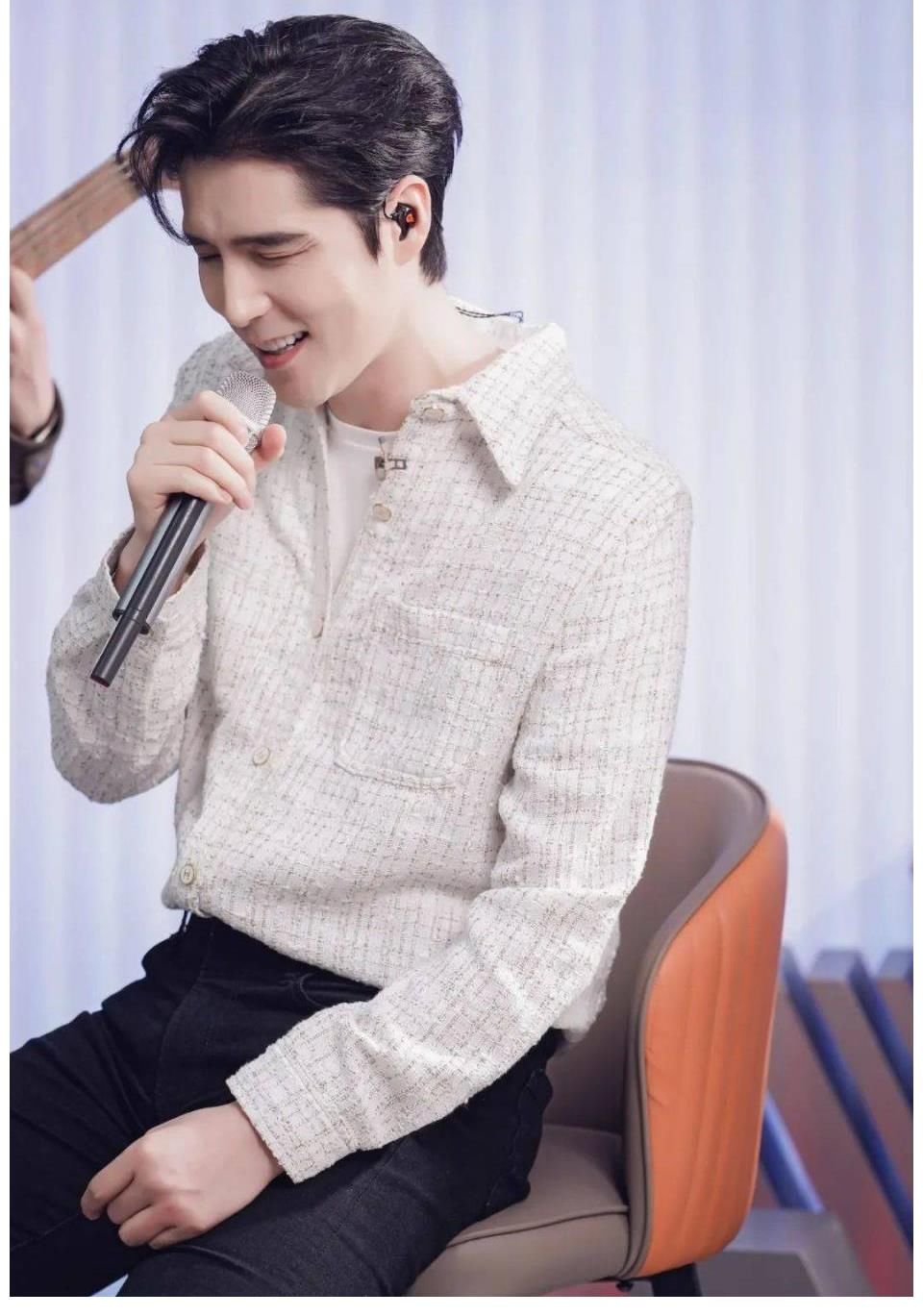 櫻桃樹下|《閃電咖啡館》今日1730開播，音樂劇王子阿云嘎率先打歌