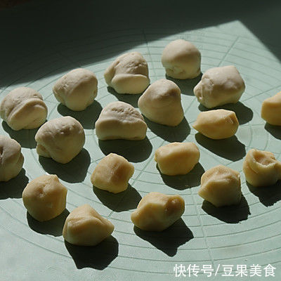 三分钟做好萝卜丝酥饼,做饭太简单