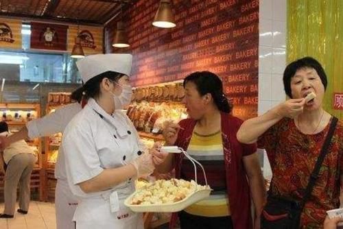 节俭教育|孩子6岁前若有这3种“节俭”行为，不是懂事，家长千万别得意