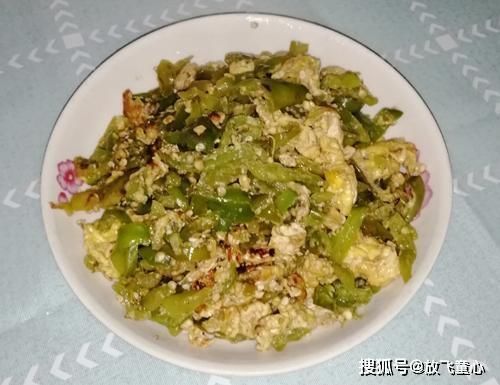  营养|掌握这三个技巧，做出的青椒炒鸡蛋，鲜嫩美味，营养好吃更下饭
