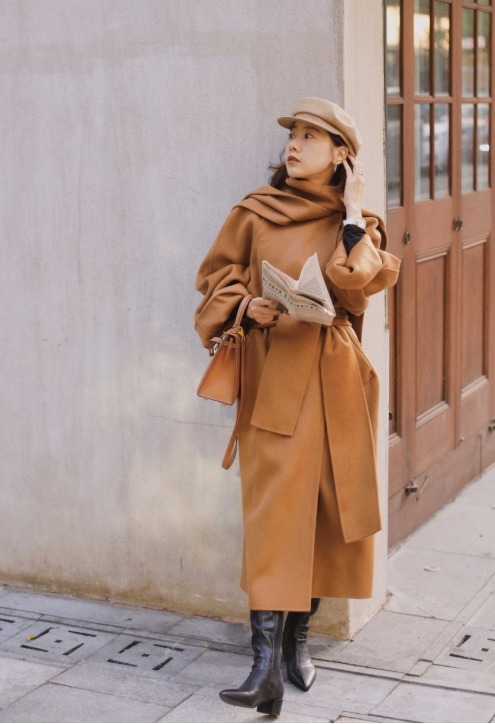 秋冬|“束腰大衣”太撩人了,搭配上靴子更有气场,照着穿就很时髦!