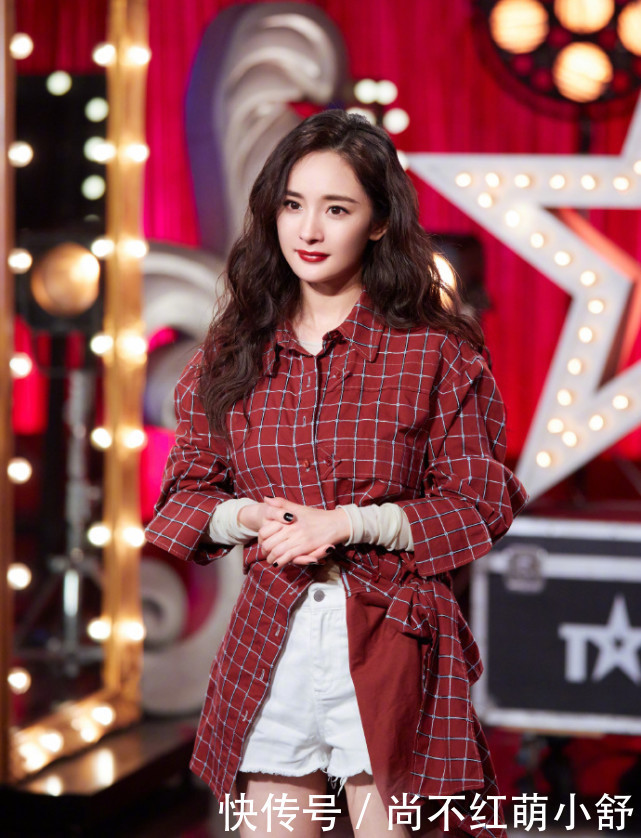 女人一旦过了30岁,瞧这4种发型,不仅大妈感十足,还老气遭人嫌