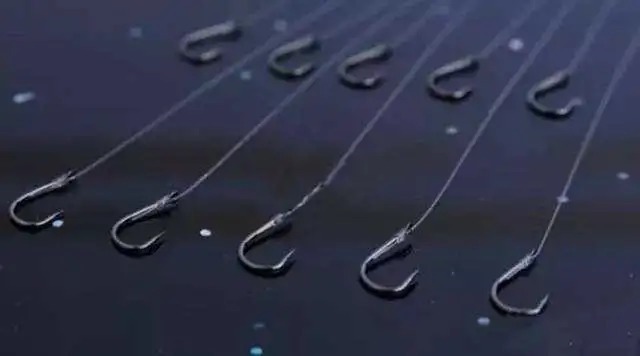 总是半路跑鱼？不要担心，你这样调子线和钩距试试！