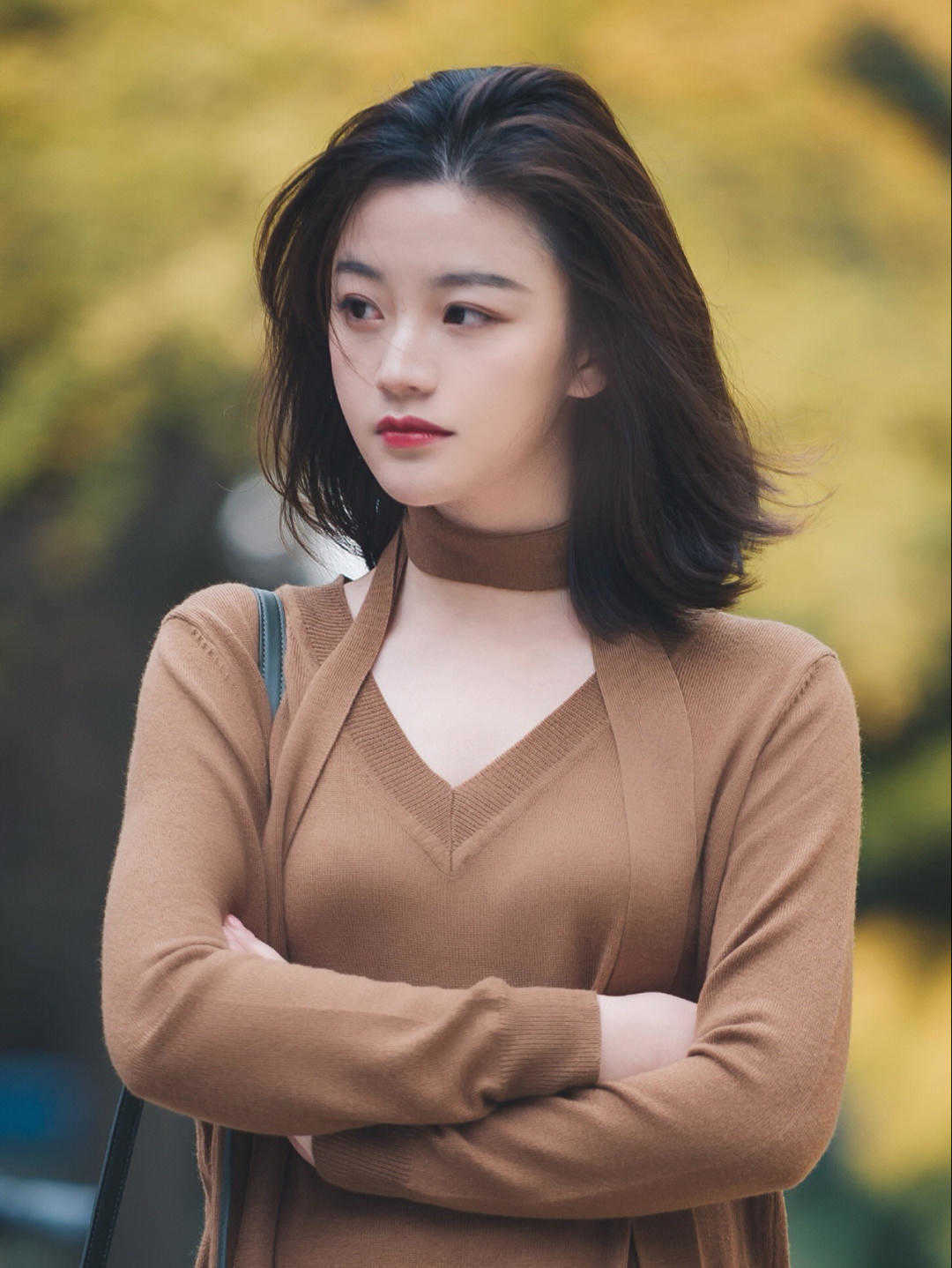 外套 精致女人选外套,必入这“三款”,简约优雅又有气质,谁穿谁美