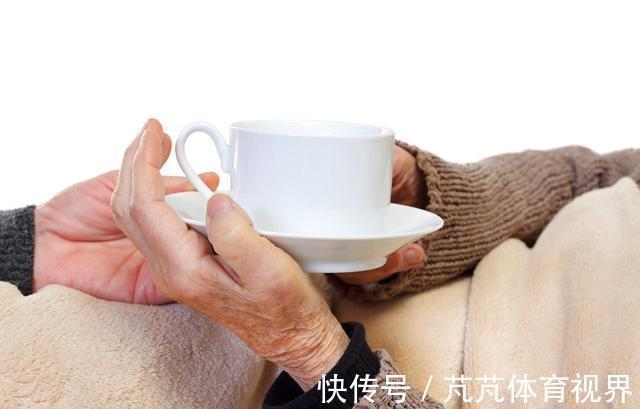 茶多酚|有高血压的人喝茶，能降低血压还是升高血压？要看具体怎么喝