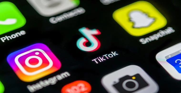 Reels狙击TikTok，Facebook母公司的“背水一战”
