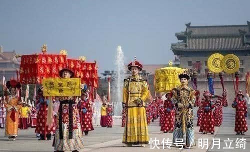 康熙@古时为什么没人敢伪造圣旨?专家:看上面的第一个字,就没得造