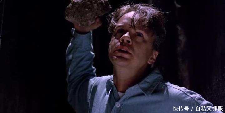 史上最执着的盗墓贼,住茅草房,花20年打洞,后面盗走所有文物