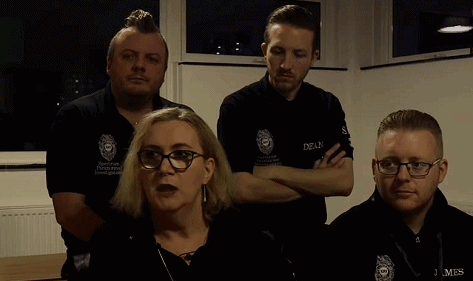 磁场|忙着捉鬼的头铁老外,用最高科技的装备当最专业的鬼魂猎人