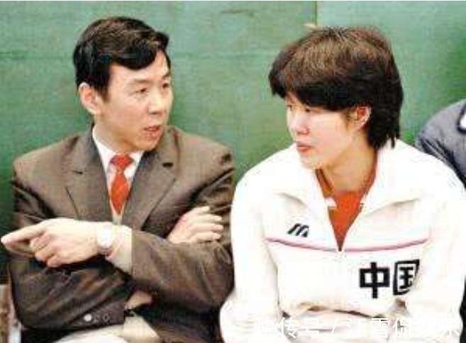 恩师|他是郎平恩师，被誉为女排教父，曾带队夺三连冠，80岁仍心系女排