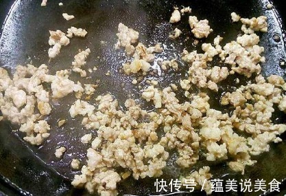 立秋后多吃蔬菜，1元一斤，跟着大厨这样做，比吃鲍鱼还要香！