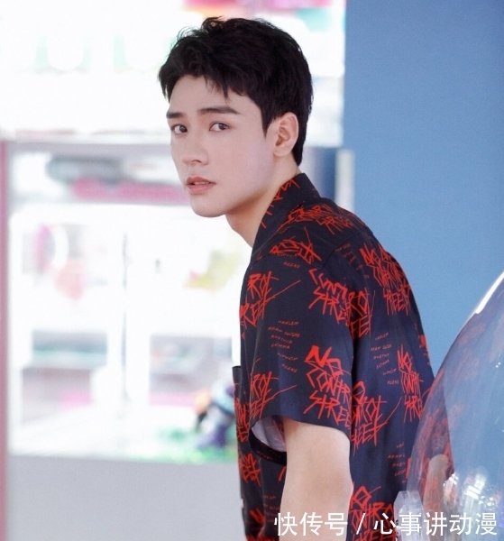 出征|《中餐廳》周也“替父出征”，與姚安娜畫風(fēng)超甜，網(wǎng)友：龔俊安心