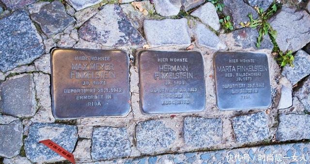 公墓|永不搬迁的市区公墓10万坟墓堆叠12层,城市变“纪念馆”