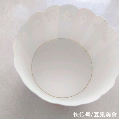 好吃|好吃到模糊的巧克力熔岩蛋糕，怎么都吃不够