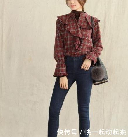 简约|优雅时尚的牛仔裤，简约大气，能彰显出女神本色