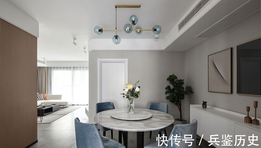 复古调|147㎡现代简约，淡雅温馨，年轻人的舒心之家