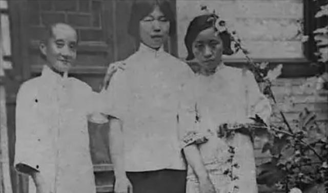 宋紫佩$1936年鲁迅深夜病故,独守空房41年的朱安,说了一句著名怨言