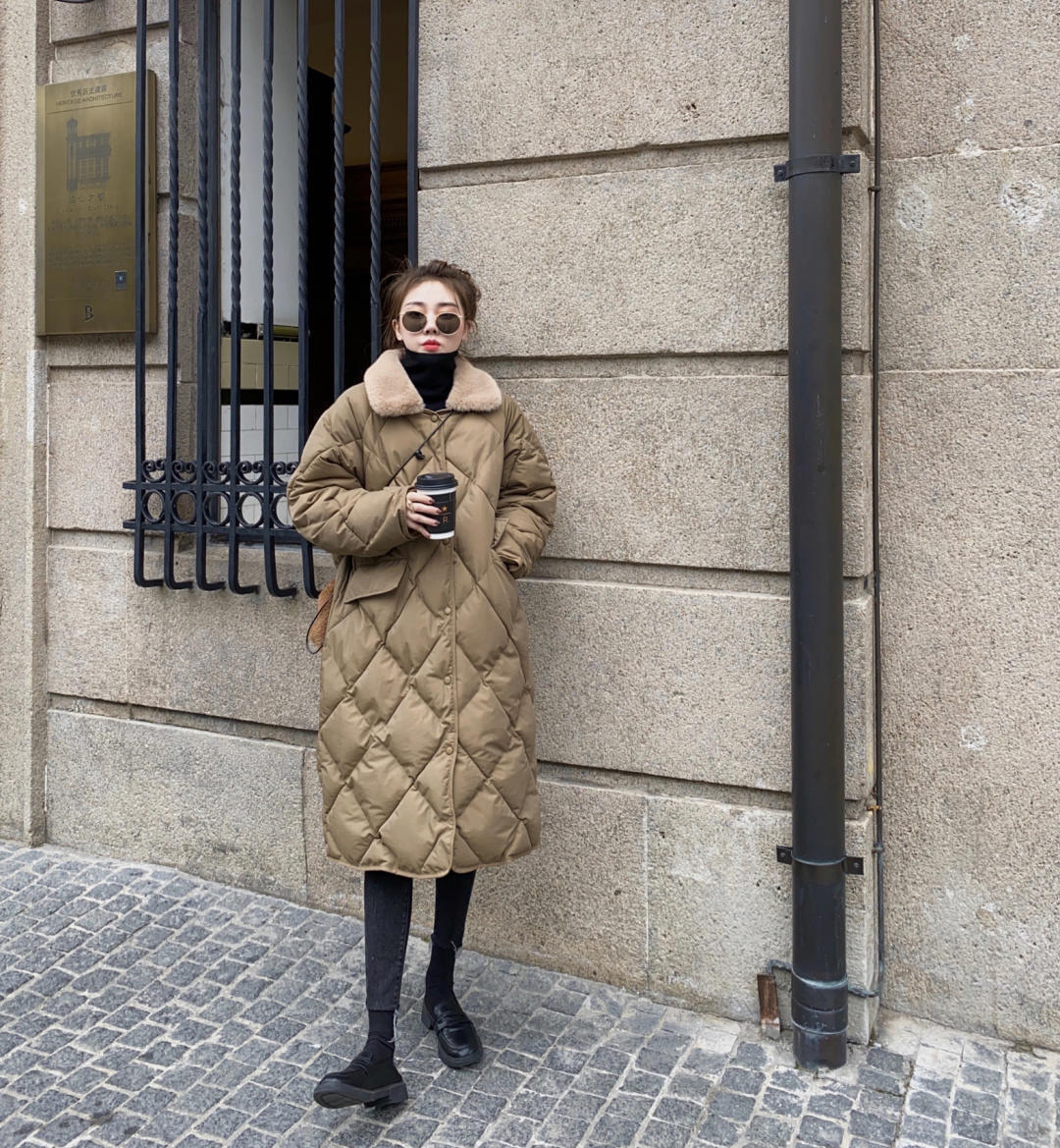 econ|无论年纪多大,冬季都要保暖,这4款棉服帮你塑造好气质