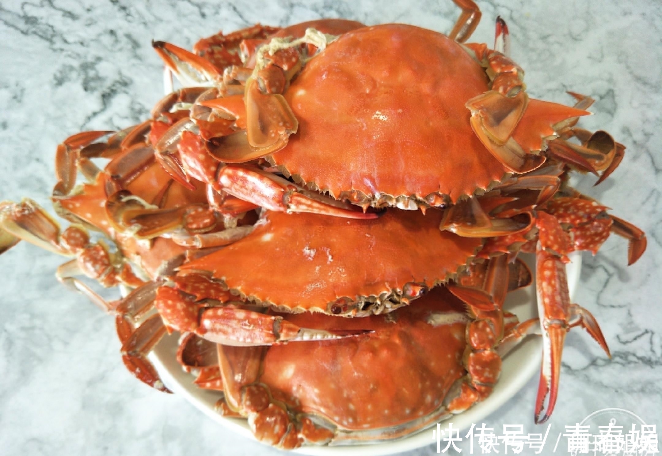 蒸螃蟹|蒸螃蟹时,需要几分钟?冷水蒸还是热水蒸?教你好吃做法