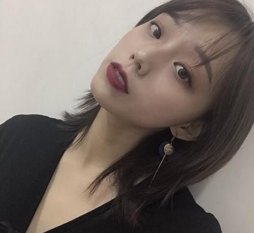 花钰|这些口红,让你显得整体的妆容很高级,黄皮的女生涂上也超级显白