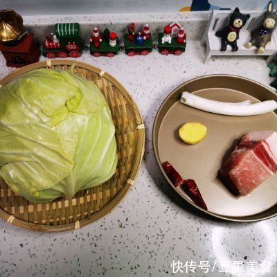 极其下饭的四味卷心菜