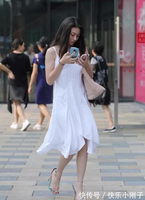 爸爸 爸爸看了好喜欢,娶老婆就要娶这种,家务活我全包不让她受委屈