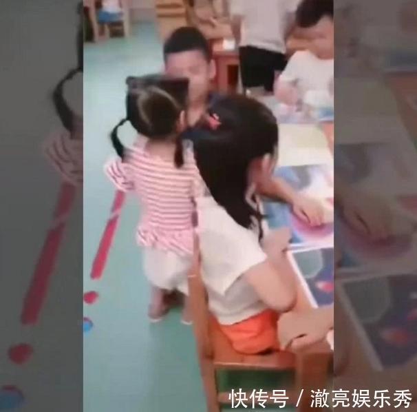 老大|外甥舅舅同上幼儿园,舅舅待遇太好,“小手一端”等着外甥喂饭