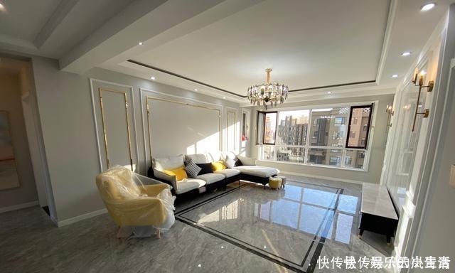 新房|新房通风半年准备入住，打扫干净漂亮极了，进门就被客厅迷住了