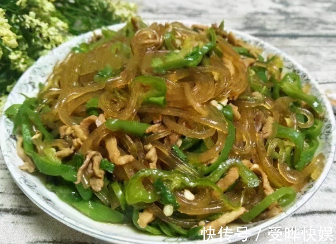 红薯|女性不想变老,多吃三种美食,促进睡眠,滋阴养肾,早吃早好