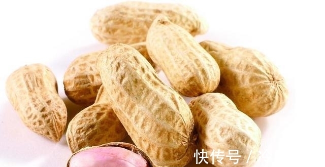 血管|吃花生对血管有帮助吗？医生：若不想血管被堵，尽量少吃3种素食