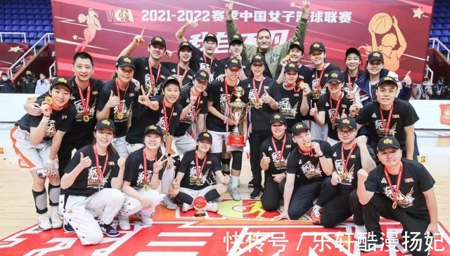 亚锦赛|正式退役!中国女篮名将因伤告别赛场,曾带队夺得亚锦赛冠军