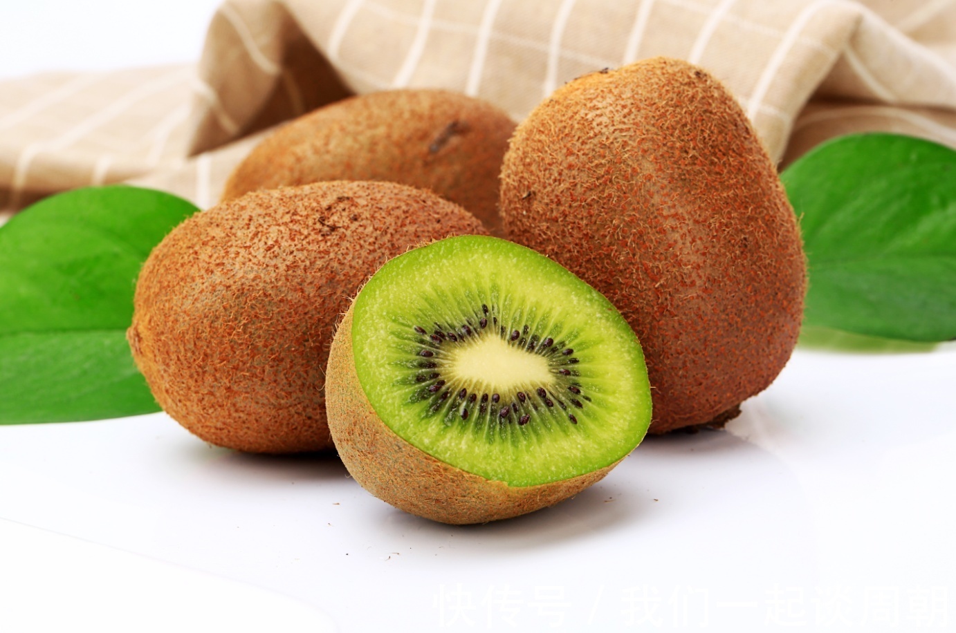 水果|糖尿病要经常吃3种水果,苹果上榜,最后一种水最多,早知早受益