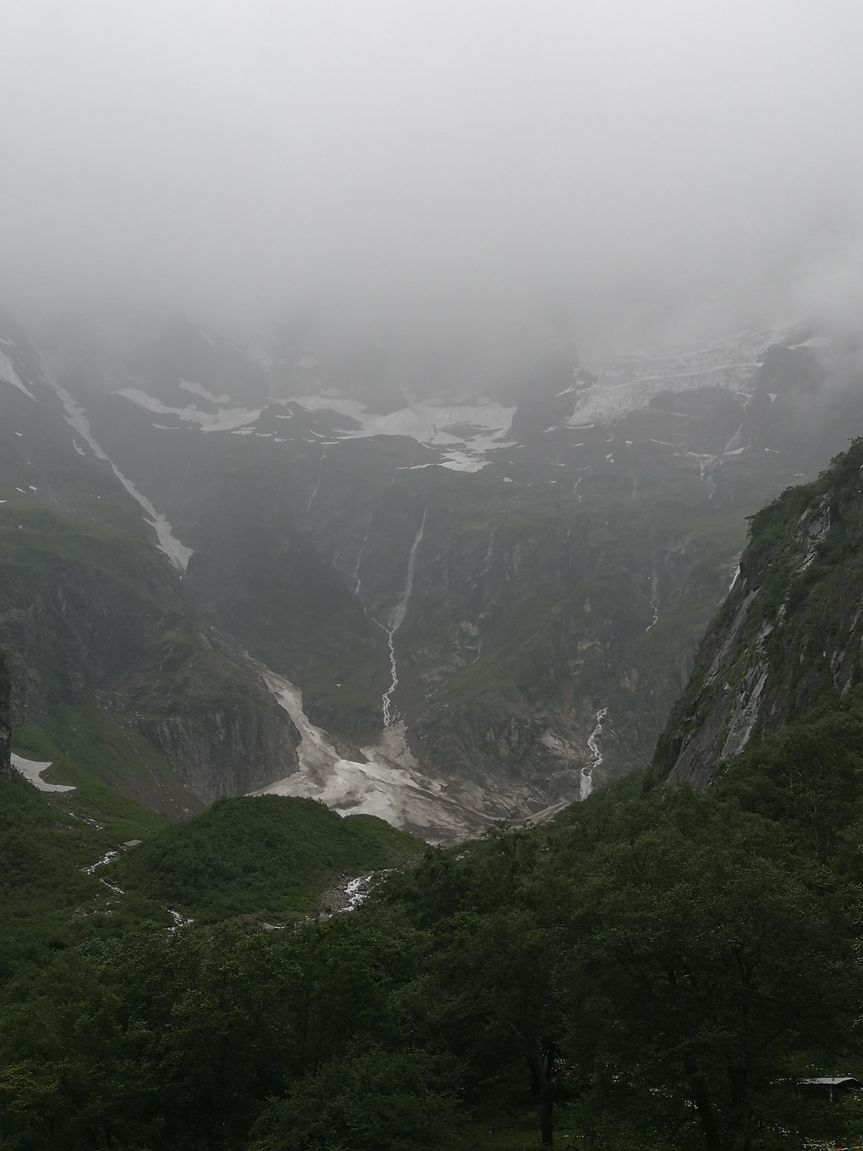 西当|#北京现代第七代伊兰特#不去天堂，就去雨崩