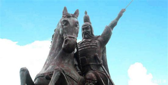 打败|朱元璋打败张士诚，徐达不抢金银，却偷偷运回家10箱东西！