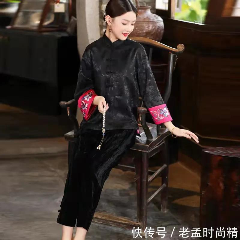 与众不同|深度解析两件套旗袍,自在体验生活的穿着舒适原生态,与众不同!